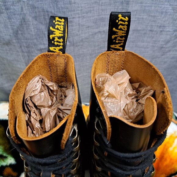 Dr. Martens Leona Boot Women Size 6 Black - Picture 11 of 13